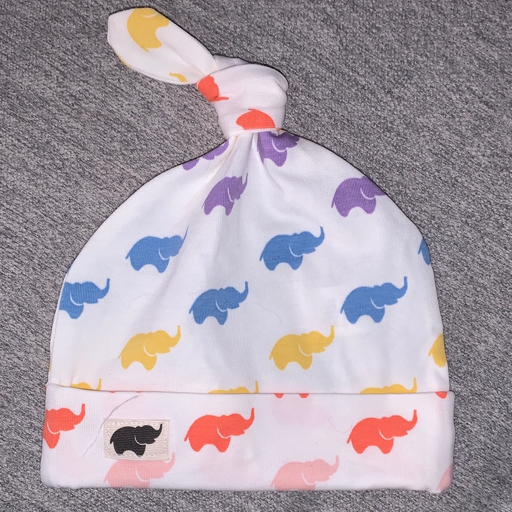 NWOT Colorful Elephant Print Baby Beanie Knot Hat